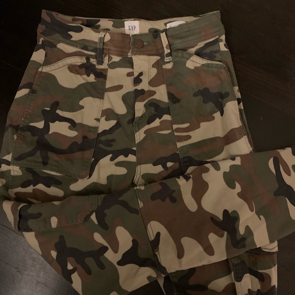 High Rise Skinny Cargo Pants - Picture 2 of 6